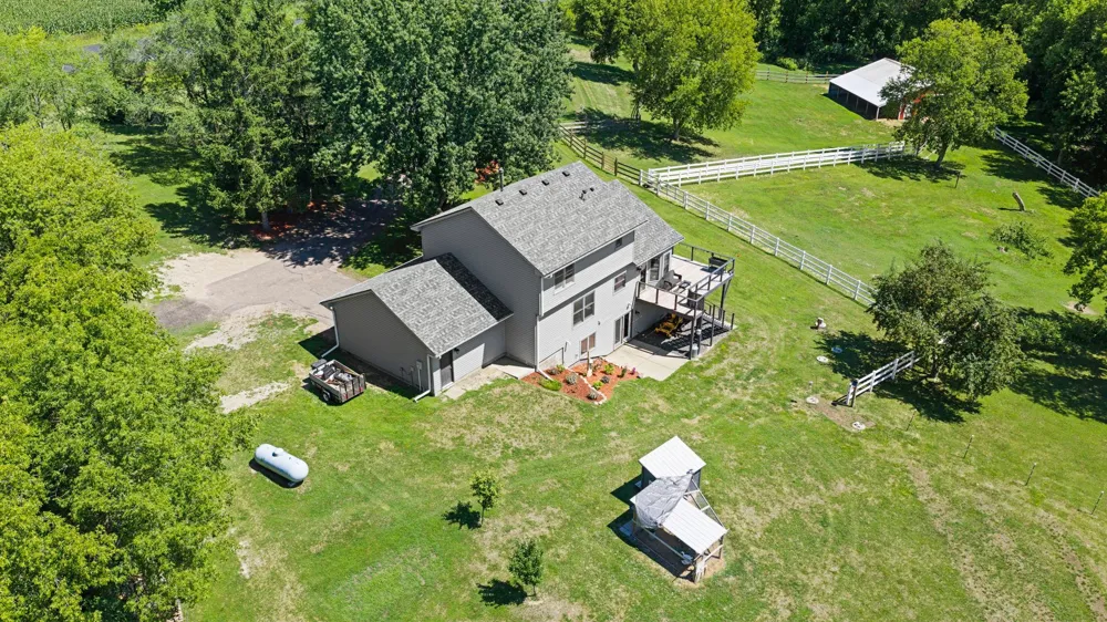 433 County Road 39 NW Monticello, MN 55362