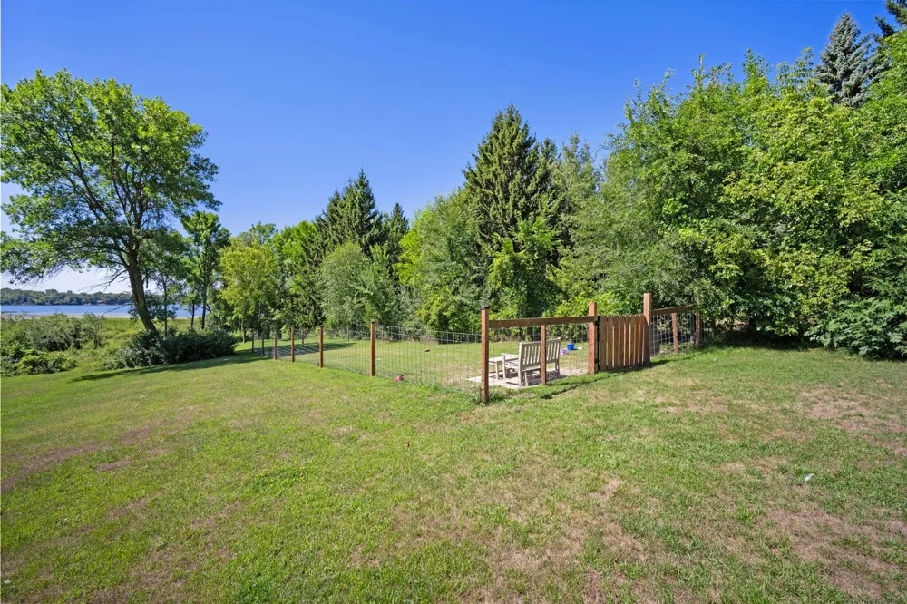 433 County Road 39 NW Monticello, MN 55362