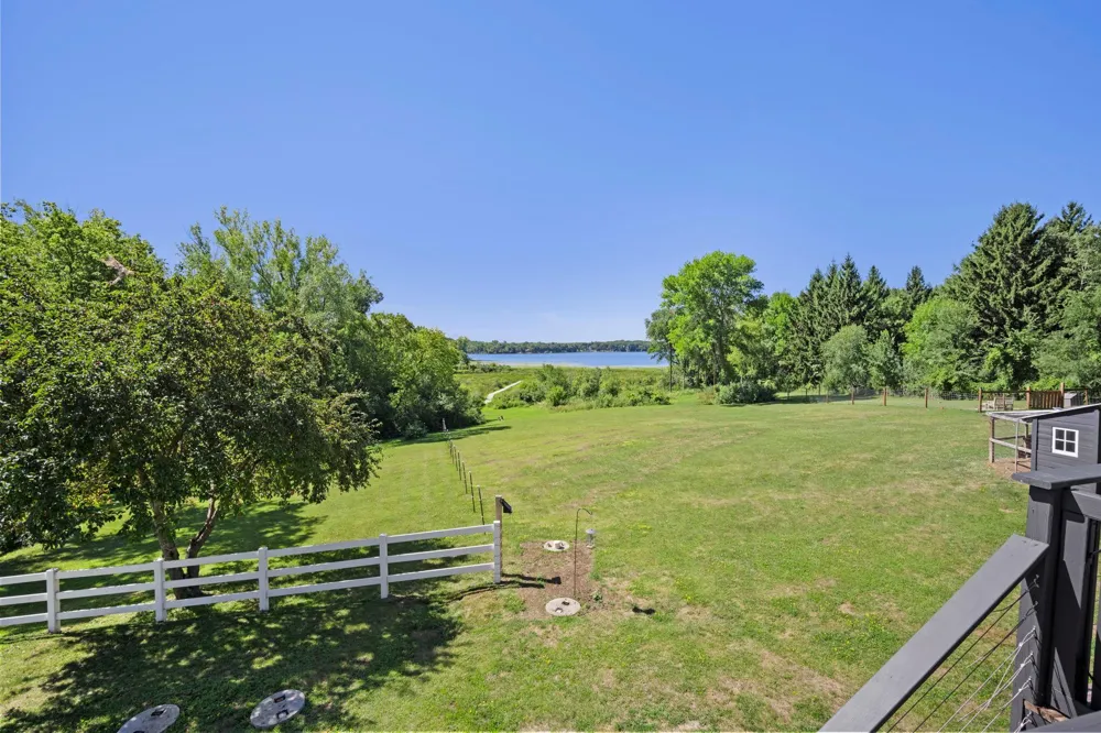 433 County Road 39 NW Monticello, MN 55362