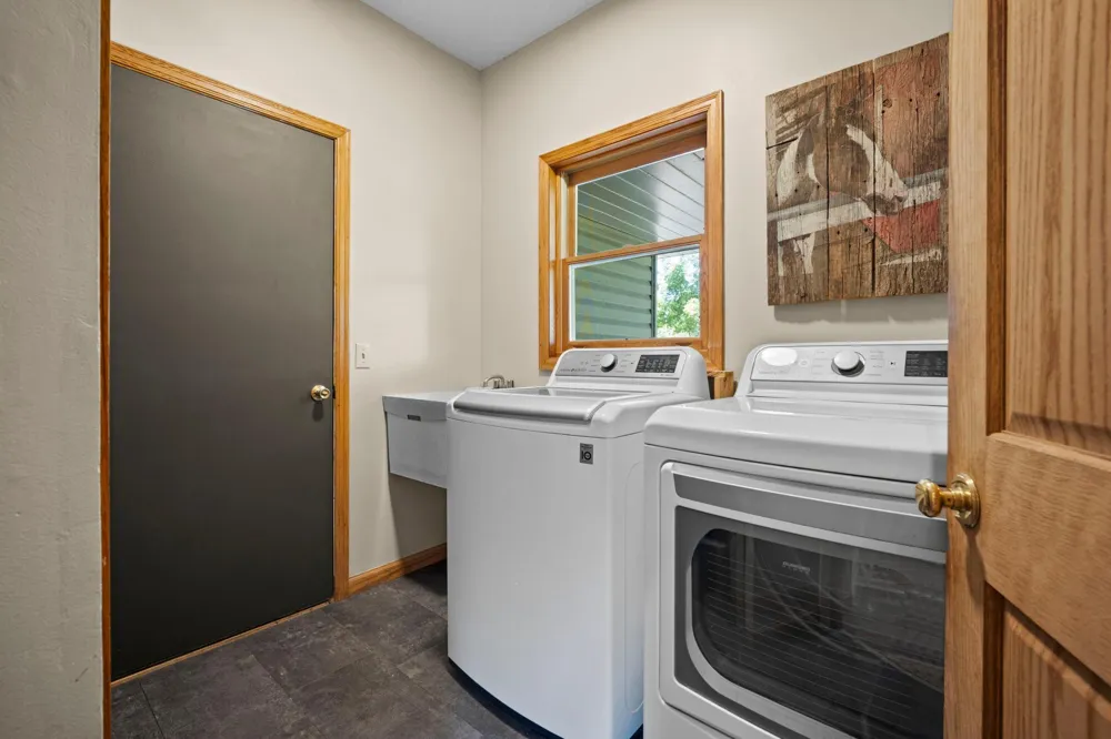 433 County Road 39 NW Monticello, MN 55362