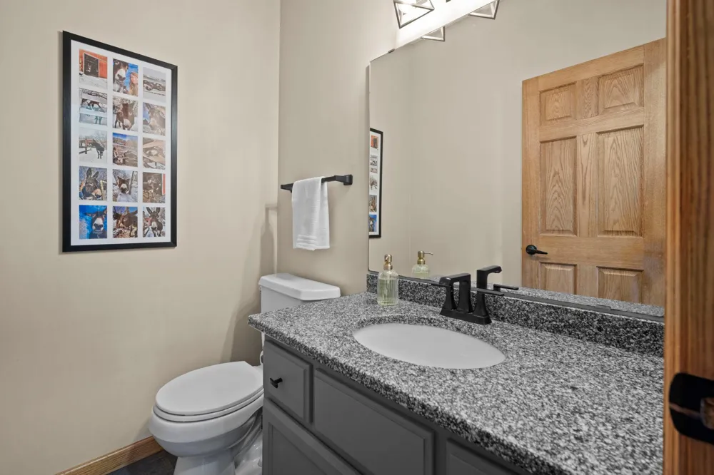 433 County Road 39 NW Monticello, MN 55362