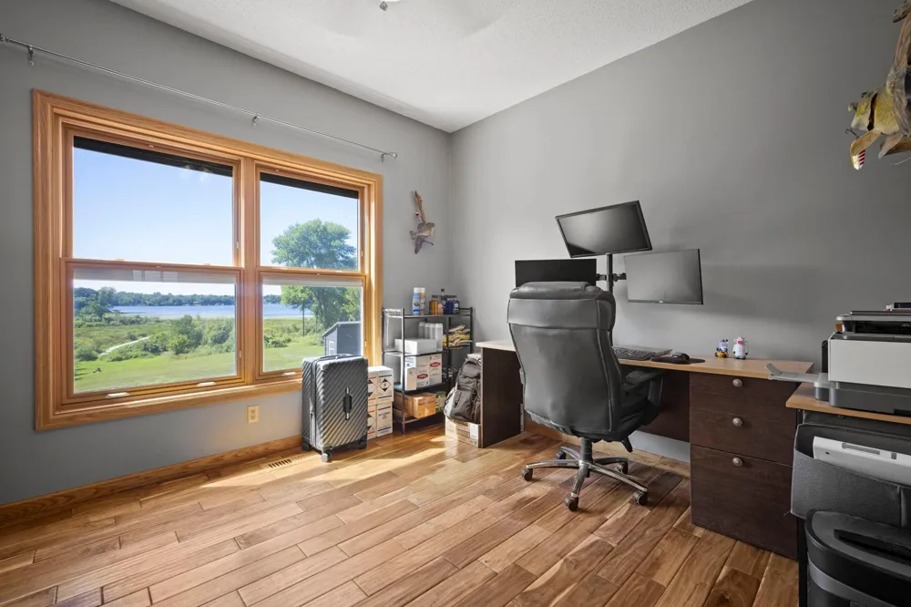 433 County Road 39 NW Monticello, MN 55362