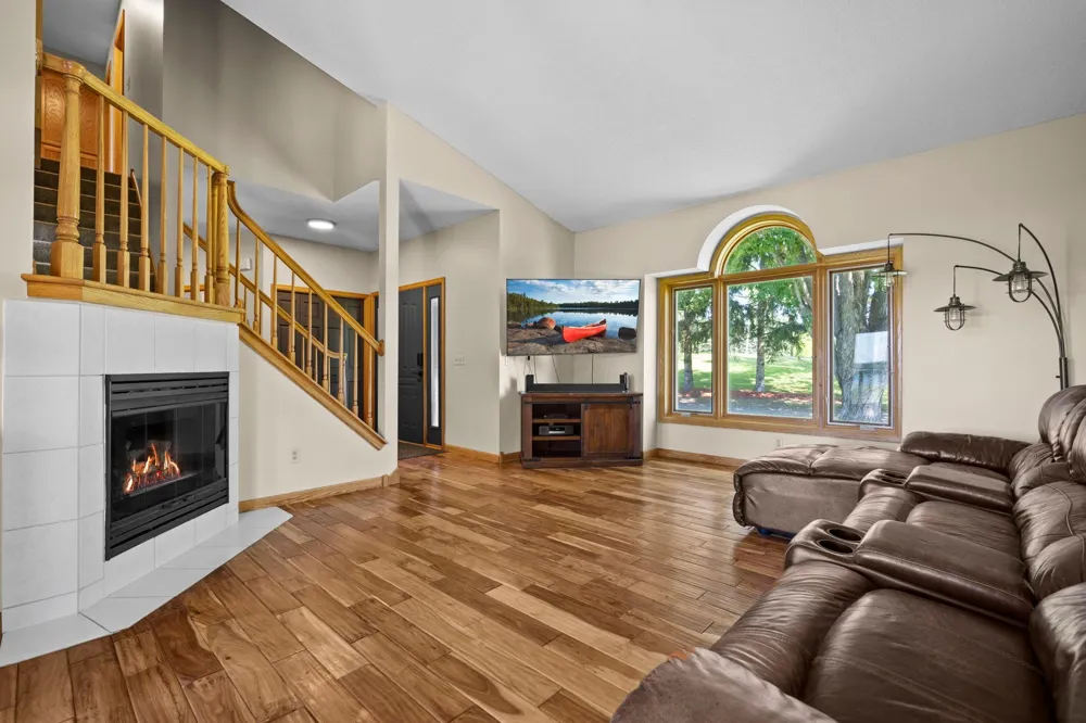 433 County Road 39 NW Monticello, MN 55362