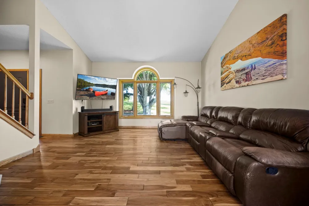 433 County Road 39 NW Monticello, MN 55362