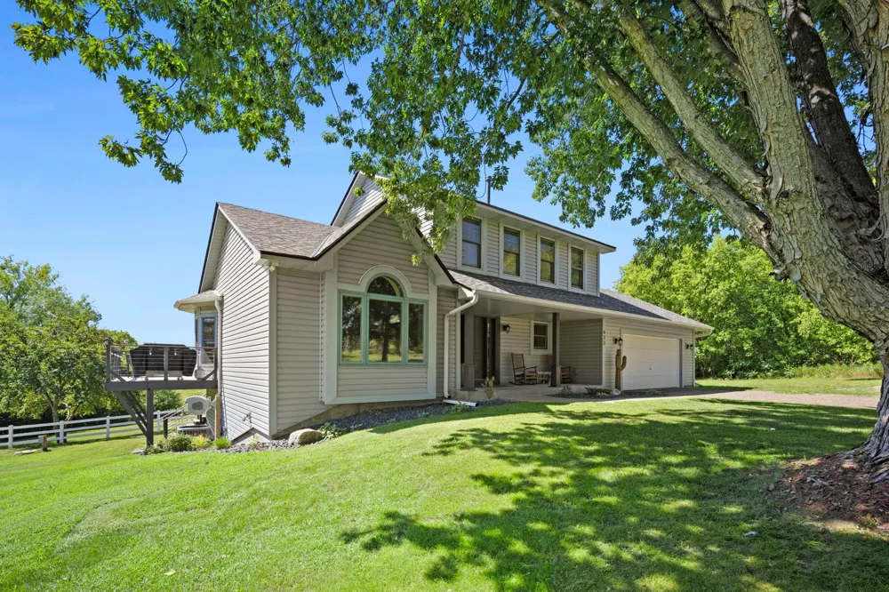 433 County Road 39 NW Monticello, MN 55362