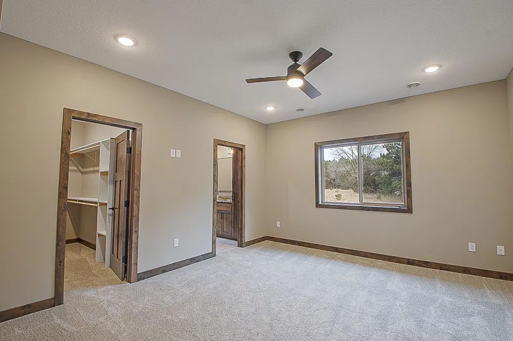 29xxx Patriot Ave Pequot Lakes, MN 56472