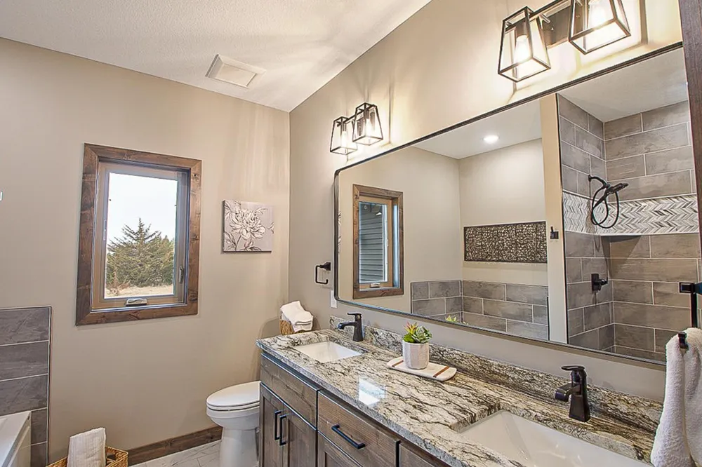 29xxx Patriot Ave Pequot Lakes, MN 56472