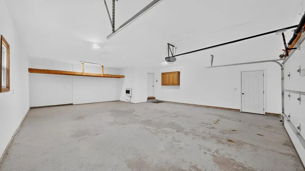 290 5th Avenue SE Plainview, MN 55964