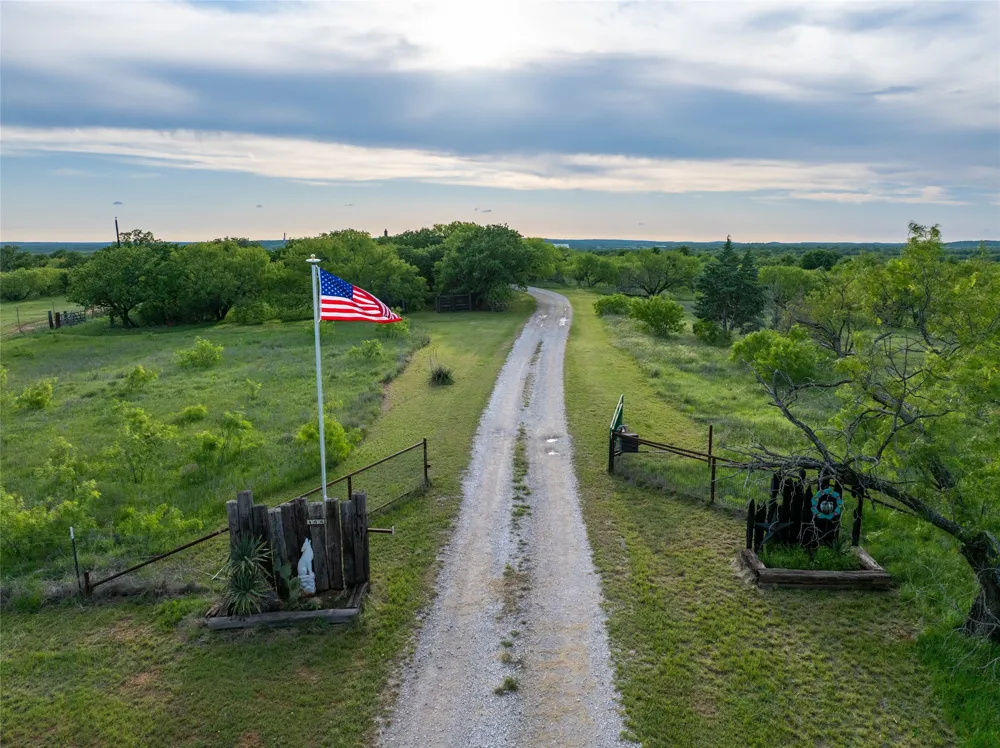 470 County Road 164 Eastland, TX 76448