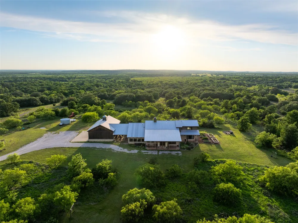 470 County Road 164 Eastland, TX 76448