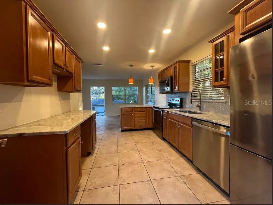 1315 E CENTRAL BOULEVARD Orlando, FL 32801