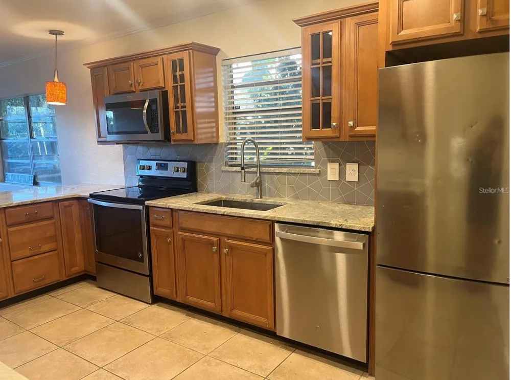 1315 E CENTRAL BOULEVARD Orlando, FL 32801