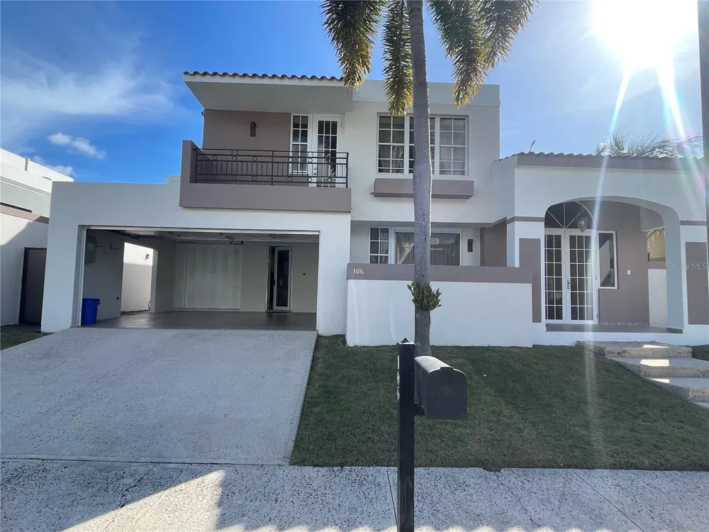 Palma Real COCO PLUMOSA Guaynabo, PR 00966