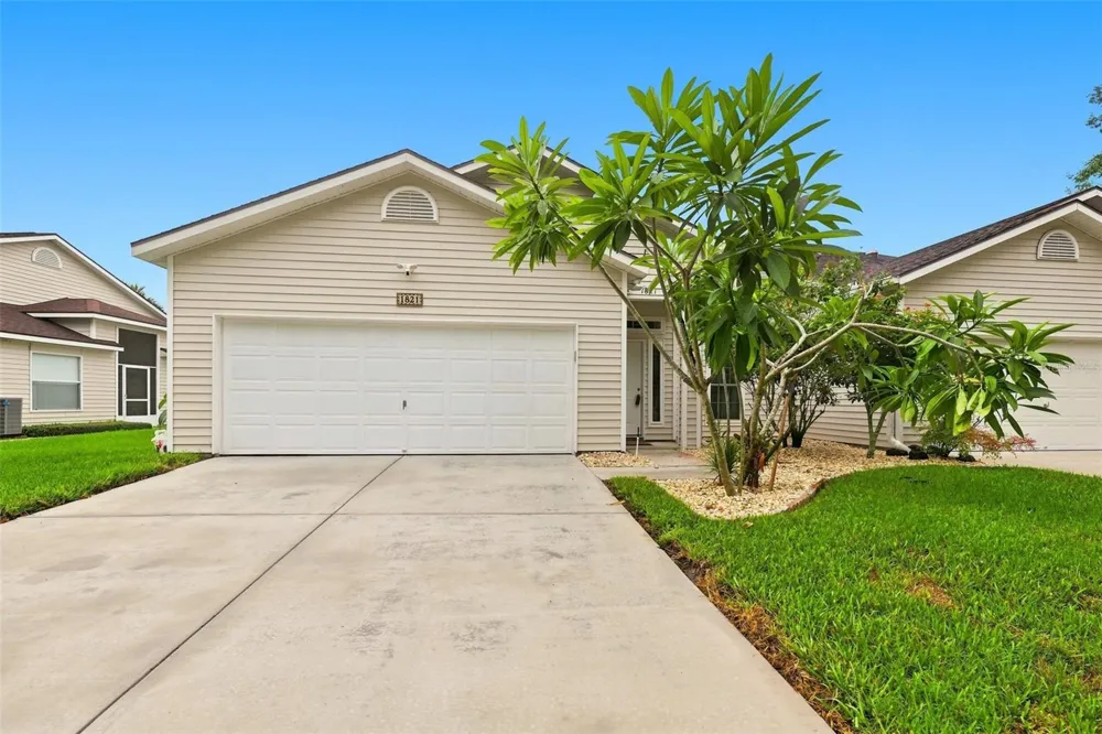 1821 LAKE HERON DRIVE Lutz, FL 33549