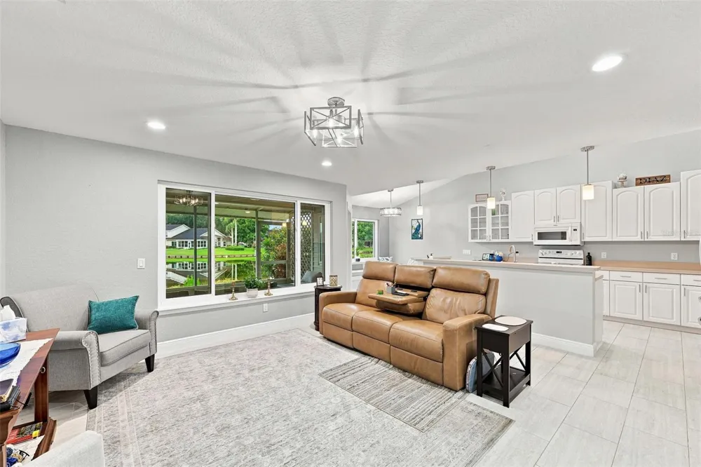 1821 LAKE HERON DRIVE Lutz, FL 33549