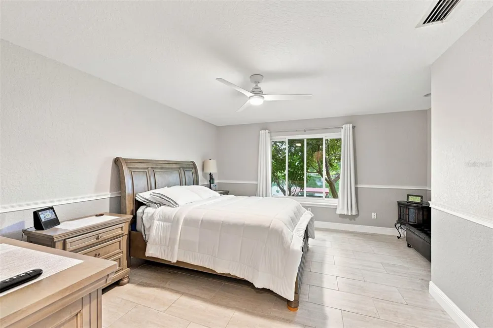 1821 LAKE HERON DRIVE Lutz, FL 33549