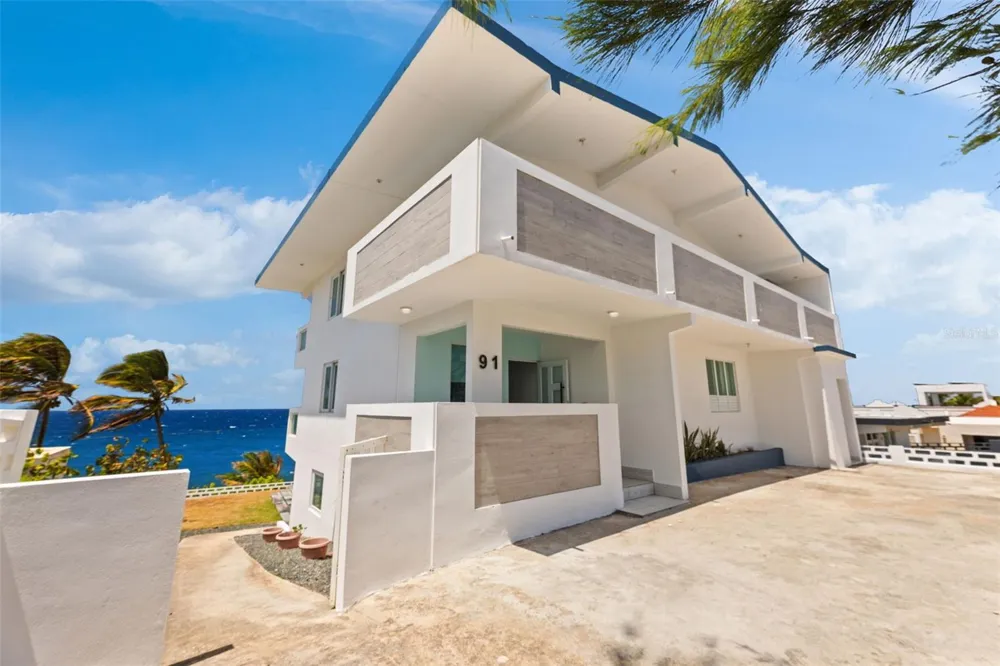 KENNEDY CALLE BO. MAMAEYAL SECTOR KIKITA #91-A Dorado, PR 00646