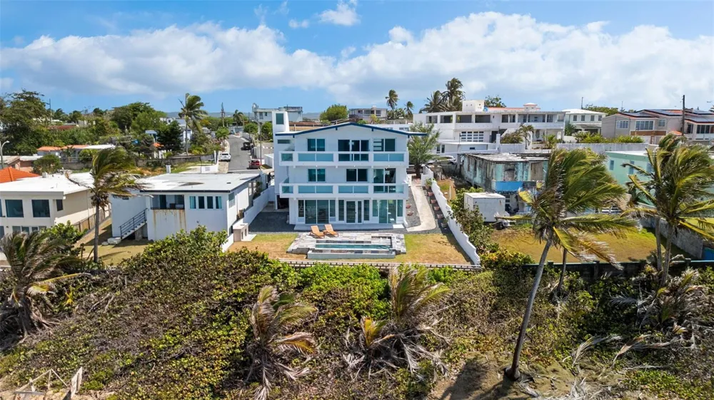 KENNEDY CALLE BO. MAMAEYAL SECTOR KIKITA #91-A Dorado, PR 00646