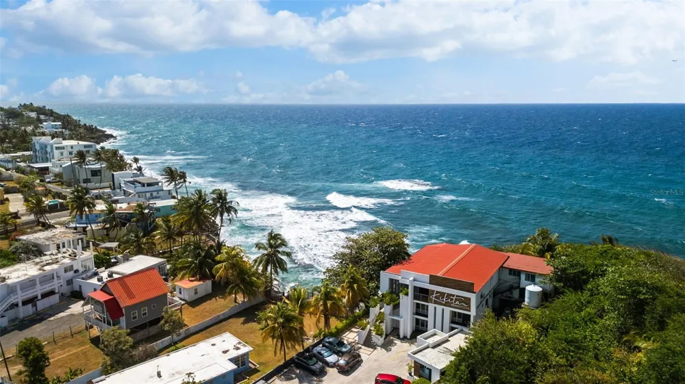 KENNEDY CALLE BO. MAMAEYAL SECTOR KIKITA #91-A Dorado, PR 00646