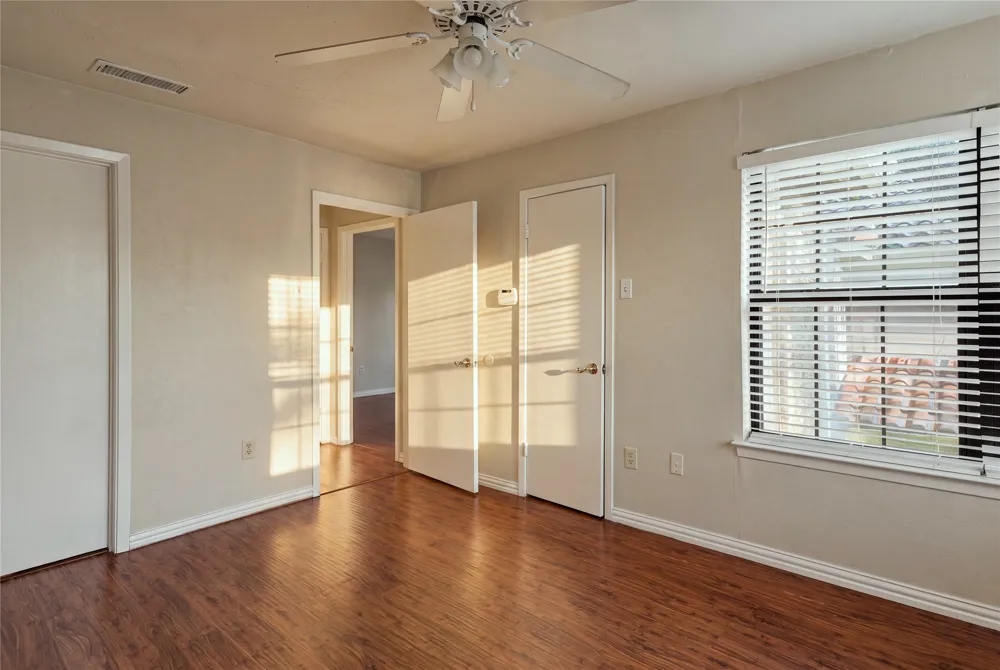 895 Dublin Drive #4 Richardson, TX 75080