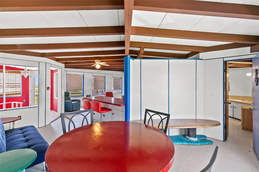 1319 Middle Street Surfside Beach, TX 77541