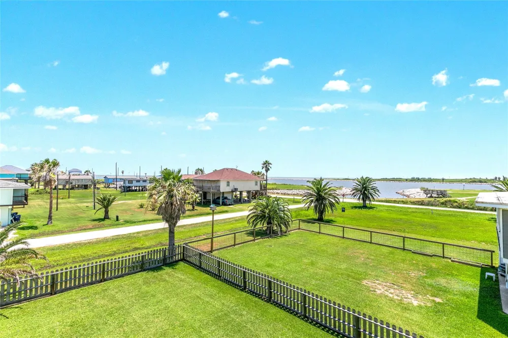 1319 Middle Street Surfside Beach, TX 77541
