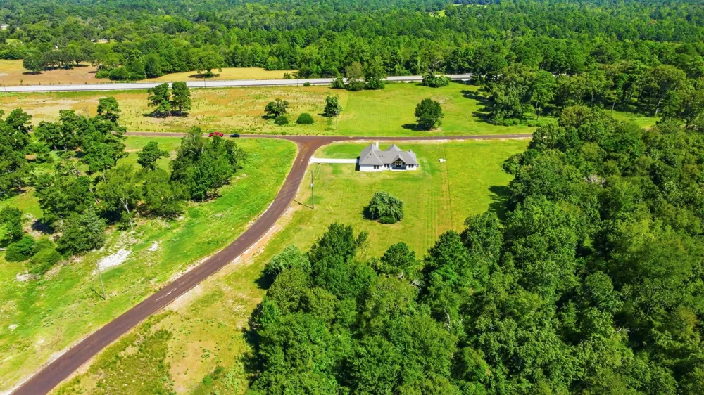 1322 Pr 1313 Centerville, TX 75833