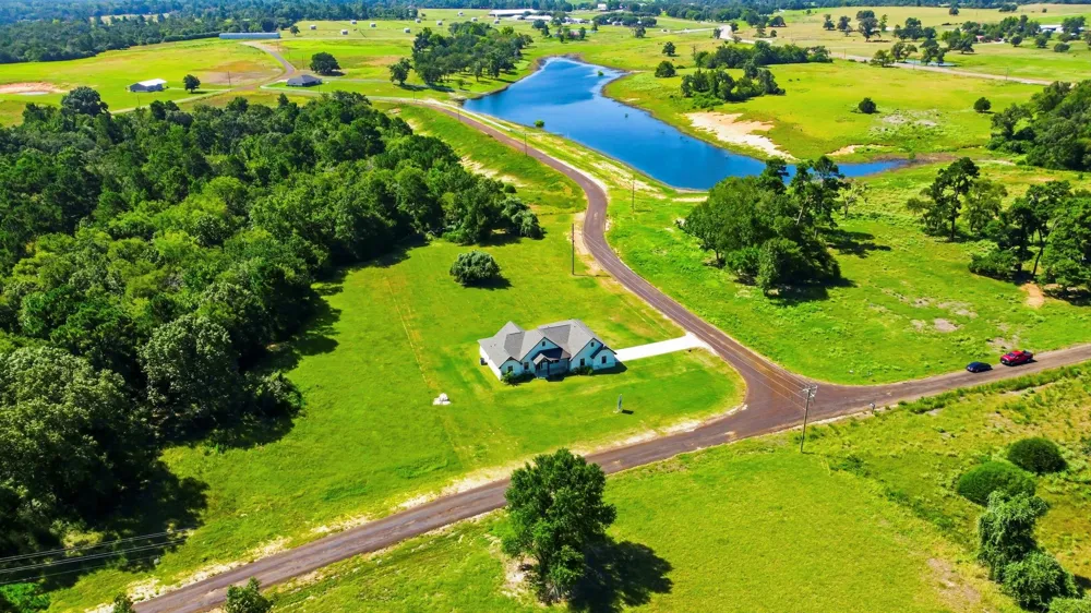 1322 Pr 1313 Centerville, TX 75833