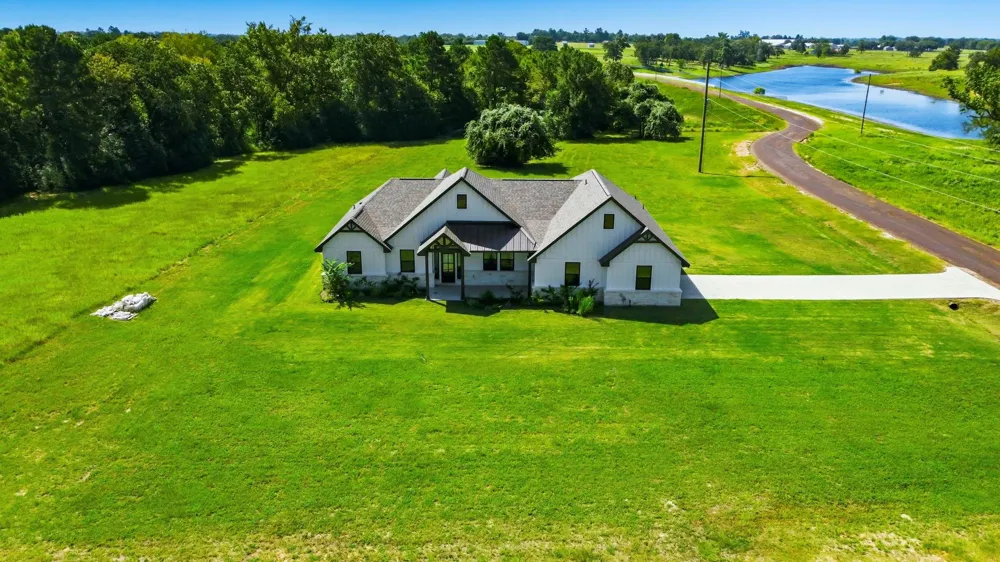 1322 Pr 1313 Centerville, TX 75833