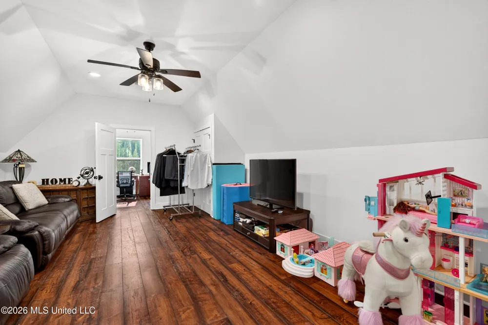 91 Herscel Mitchell Road Picayune, MS 39466