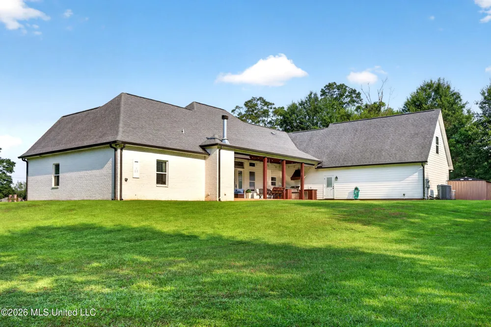 91 Herscel Mitchell Road Picayune, MS 39466