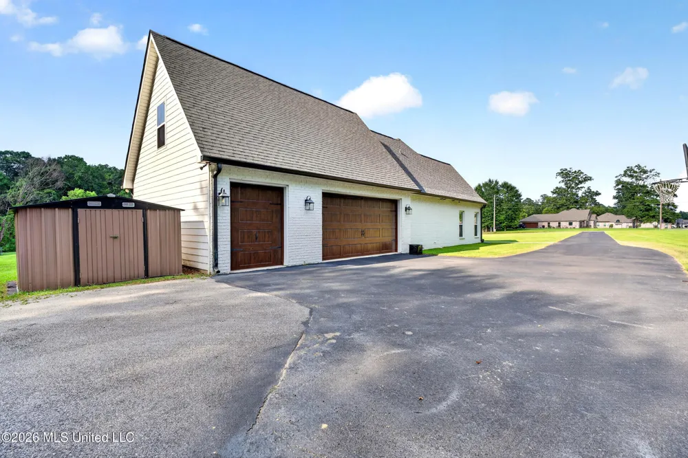 91 Herscel Mitchell Road Picayune, MS 39466