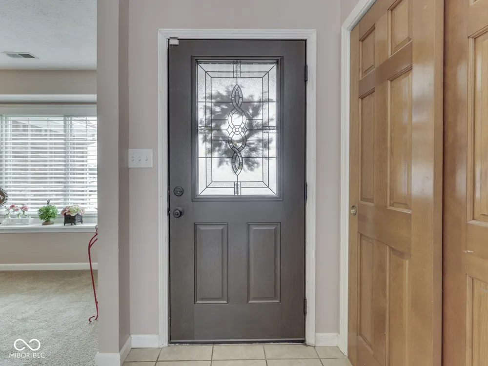 615 Hummingbird Lane Whiteland, IN 46184
