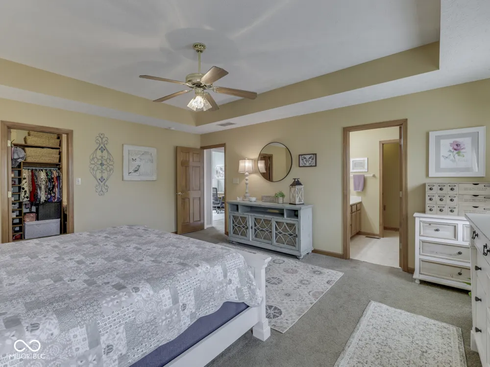 615 Hummingbird Lane Whiteland, IN 46184