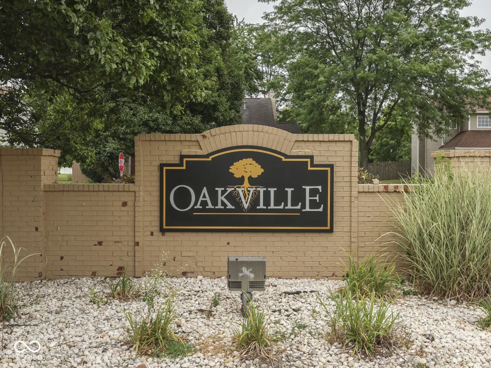 615 Hummingbird Lane Whiteland, IN 46184