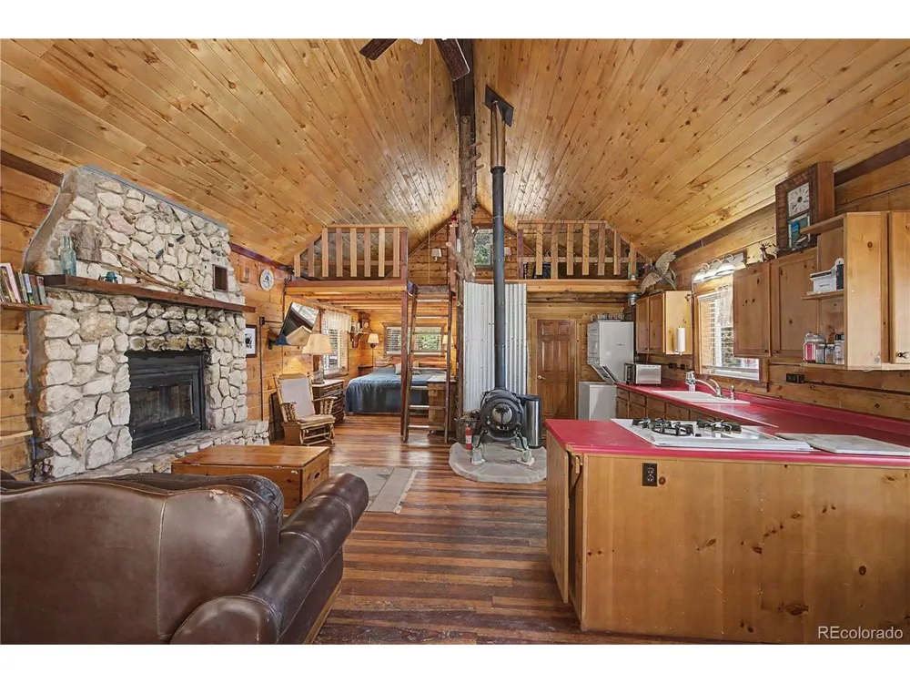 988 15th Trail Cotopaxi, CO 81223