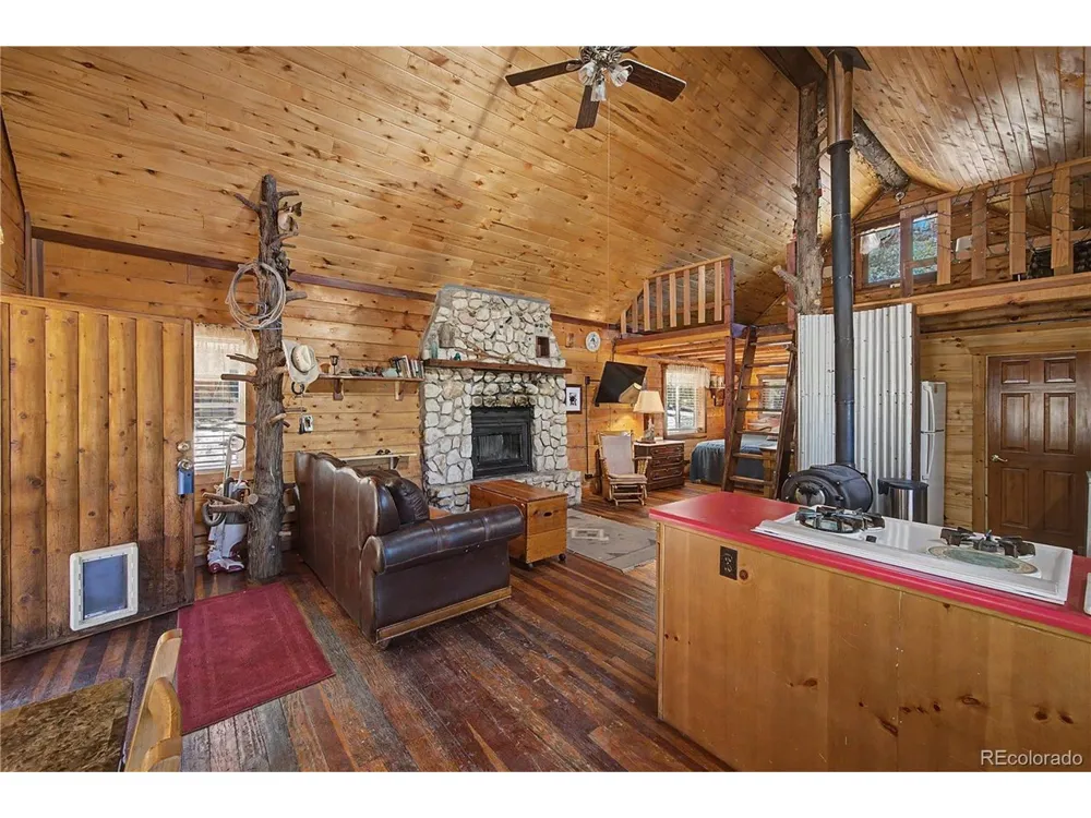 988 15th Trail Cotopaxi, CO 81223