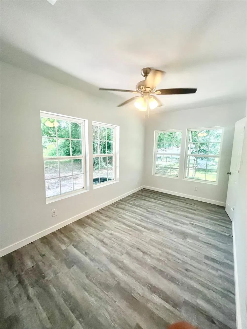 1785 S Byrd Avenue Shepherd, TX 77371