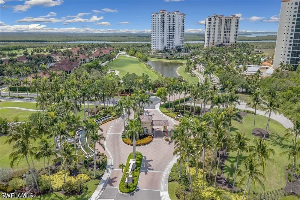 Rialto Way #102 Naples, FL 34114