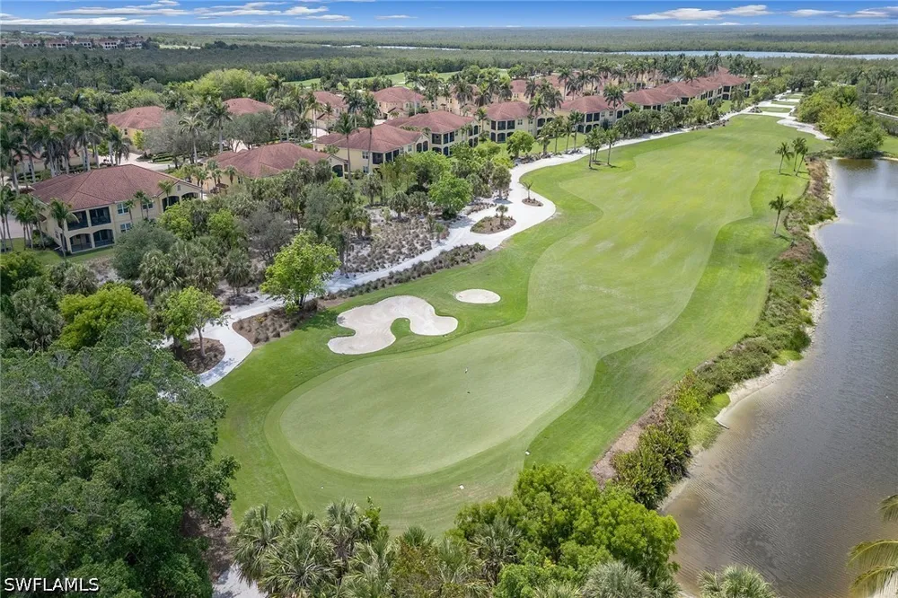 Rialto Way #102 Naples, FL 34114