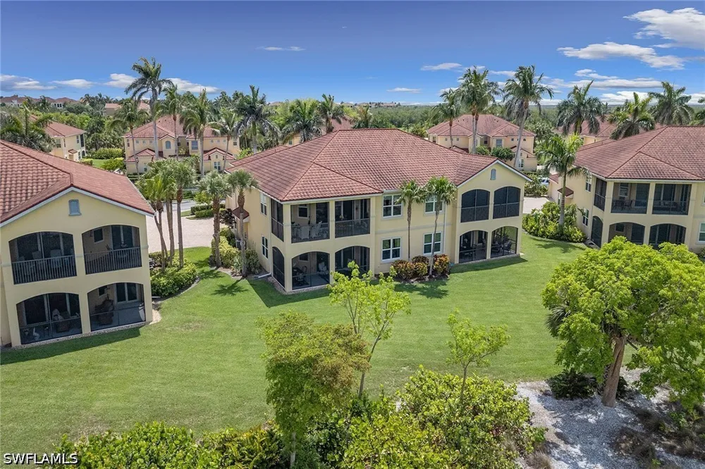 Rialto Way #102 Naples, FL 34114