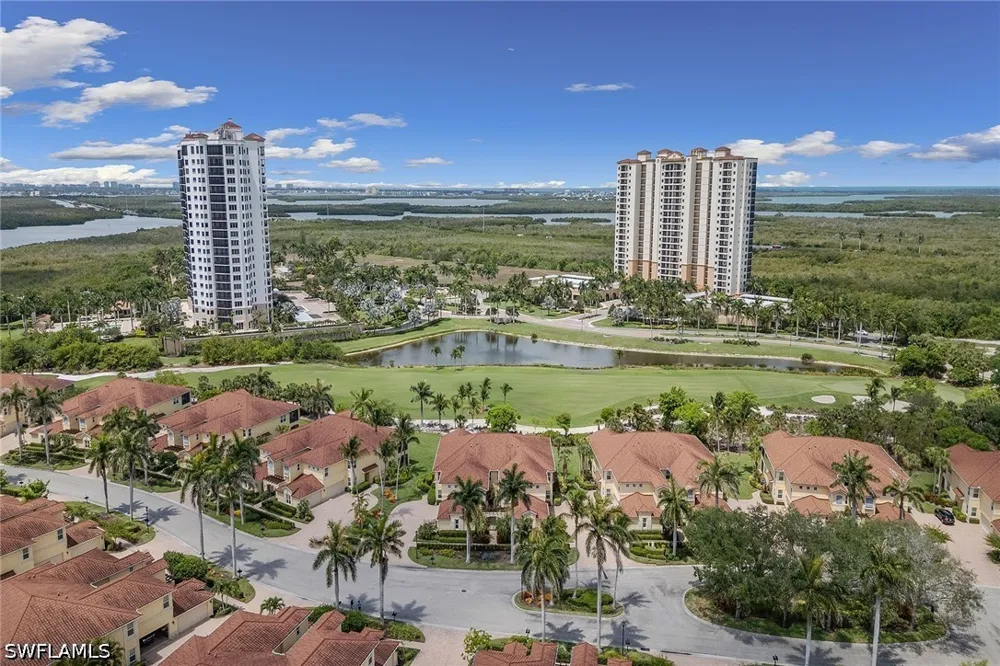 Rialto Way #102 Naples, FL 34114