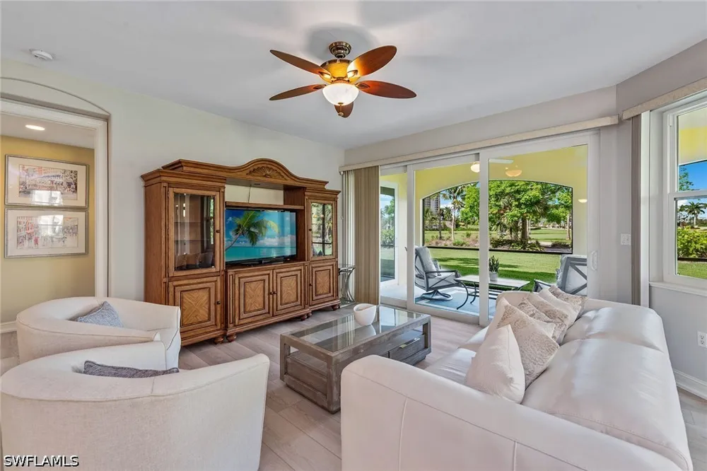 Rialto Way #102 Naples, FL 34114