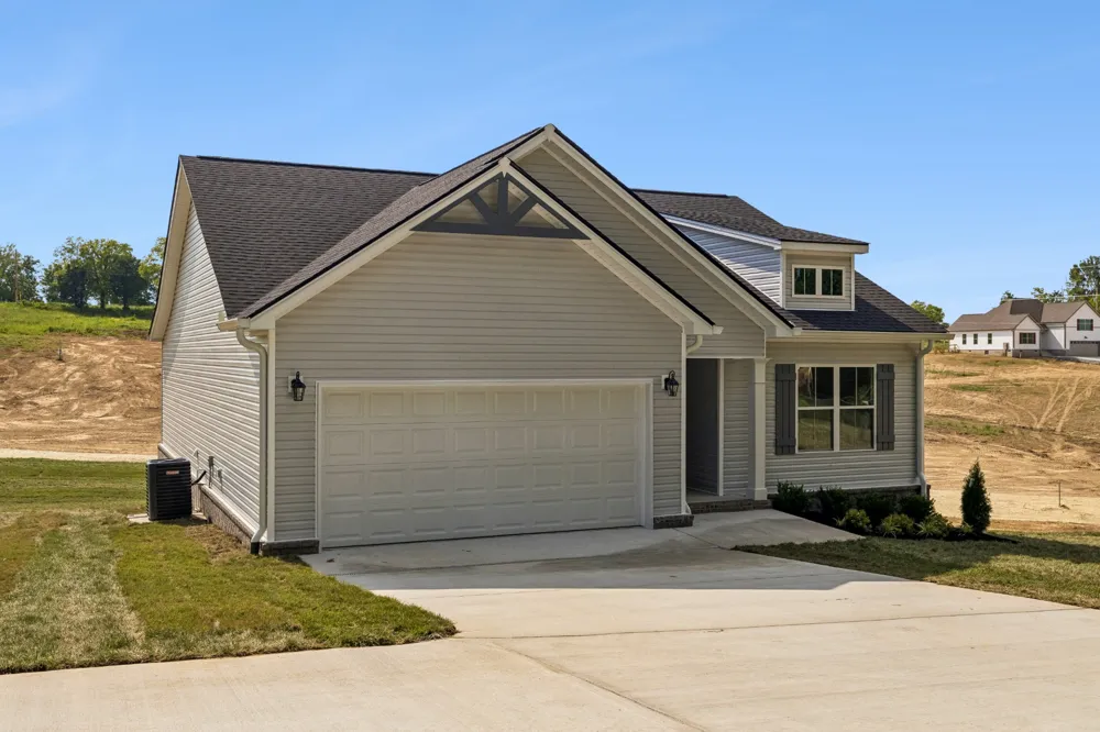 7982 Gideon Rd Greenbrier, TN 37073