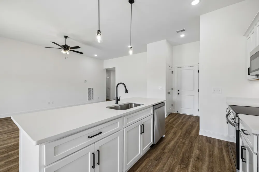 7982 Gideon Rd Greenbrier, TN 37073