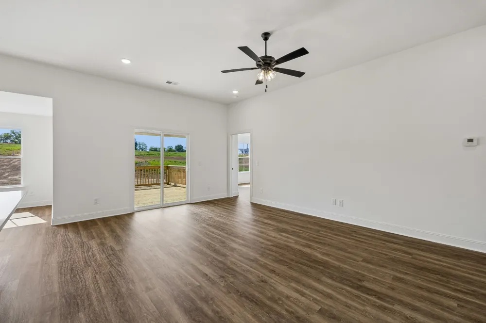 7982 Gideon Rd Greenbrier, TN 37073