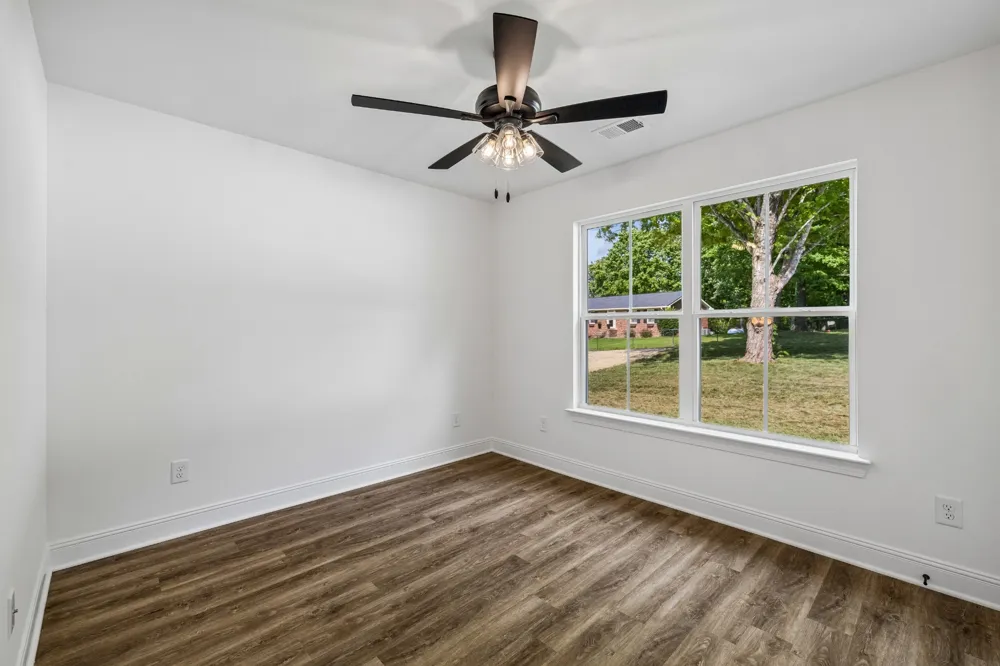 7982 Gideon Rd Greenbrier, TN 37073
