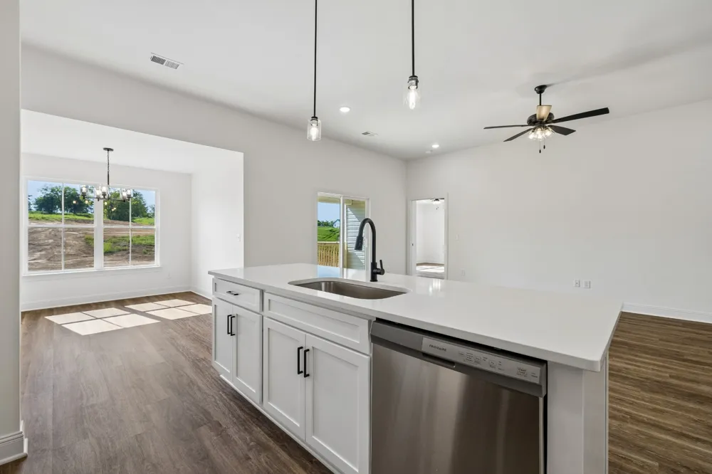 7982 Gideon Rd Greenbrier, TN 37073