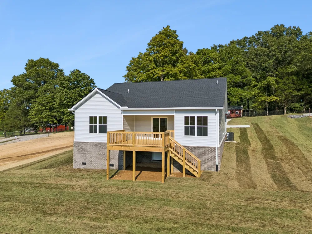 7982 Gideon Rd Greenbrier, TN 37073