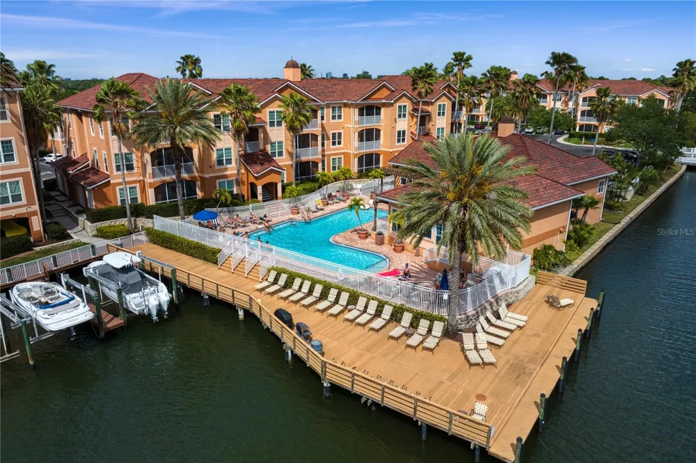 5000 CULBREATH KEY WAY #4-306 Tampa, FL 33611